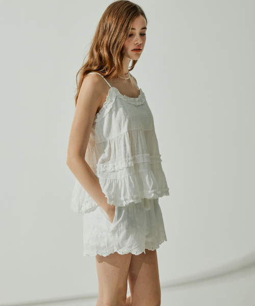 Кружевные шорты Emily на резинке