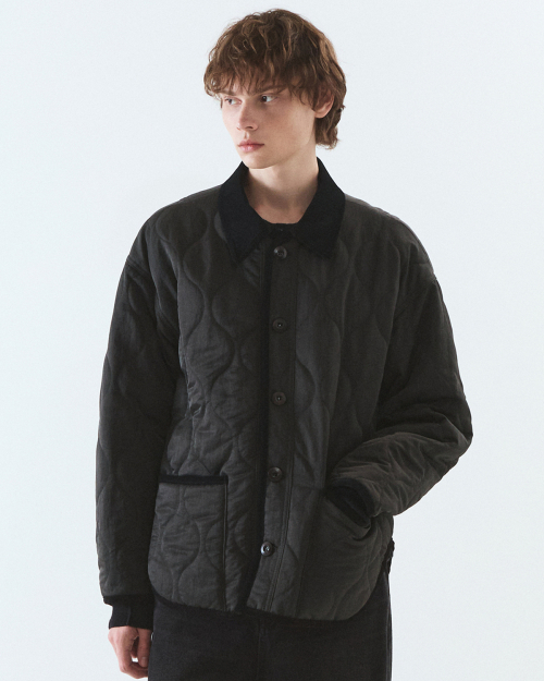 Quilting half jacket / BLACK