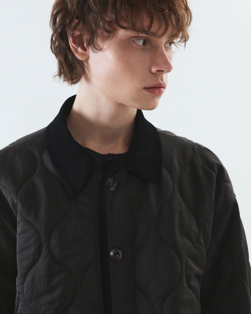 Quilting half jacket / BLACK