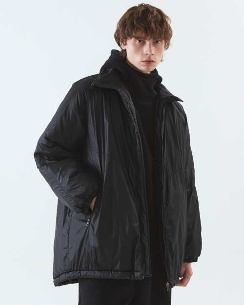 Reversible half long padded jumper / BLACK
