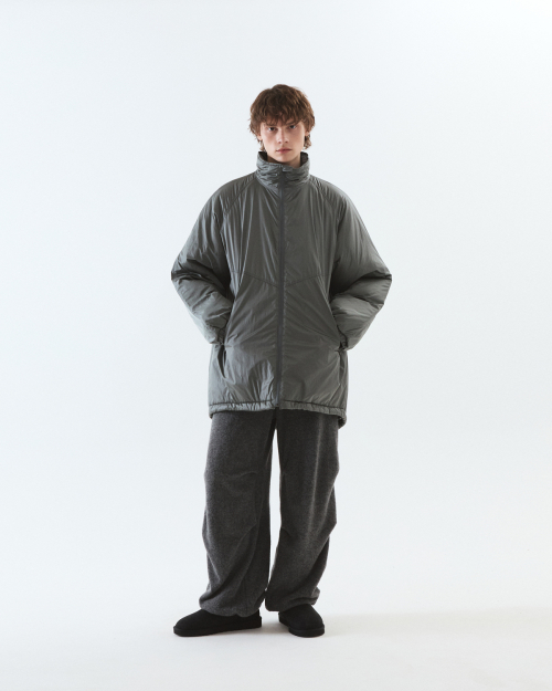 Reversible half long padded jumper / DARK GRAY