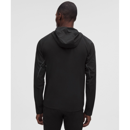 Lululemon Fast and Free куртка BLK
