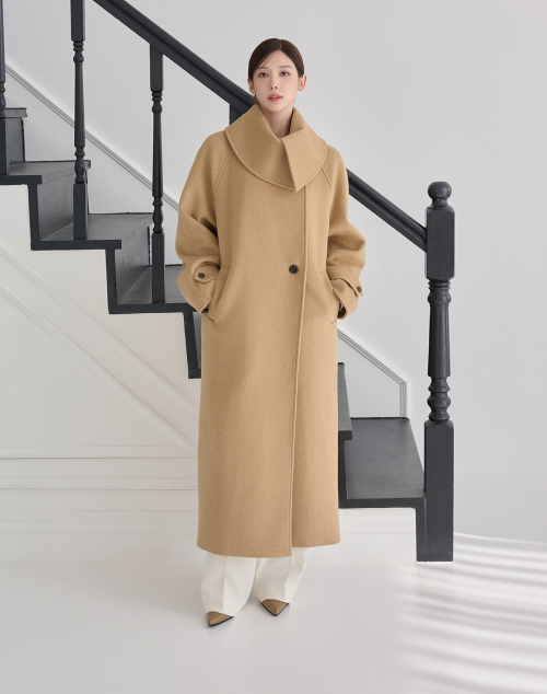 Длинное шерстяное пальто с акцентным воротником Beige