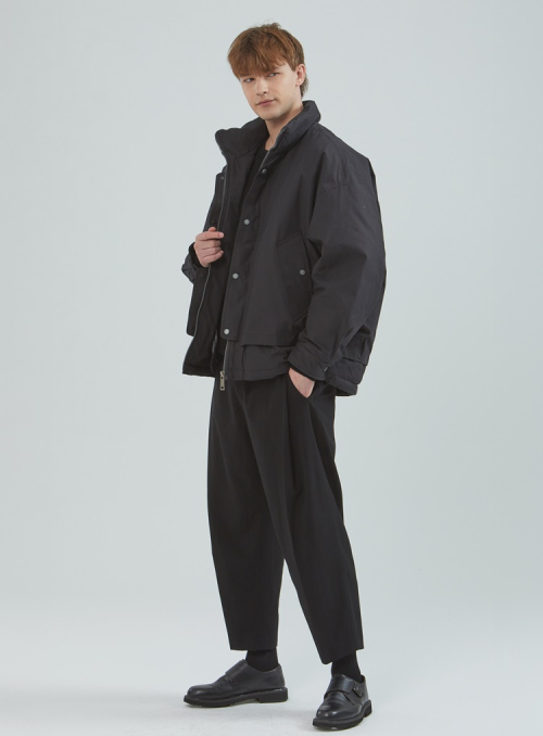 Плотный пуховик Curved Black