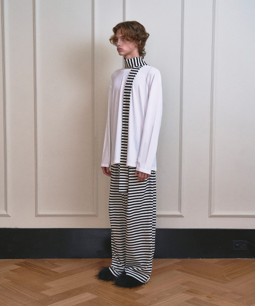 [UNI] Deep Stripe Airy Pants (Black)