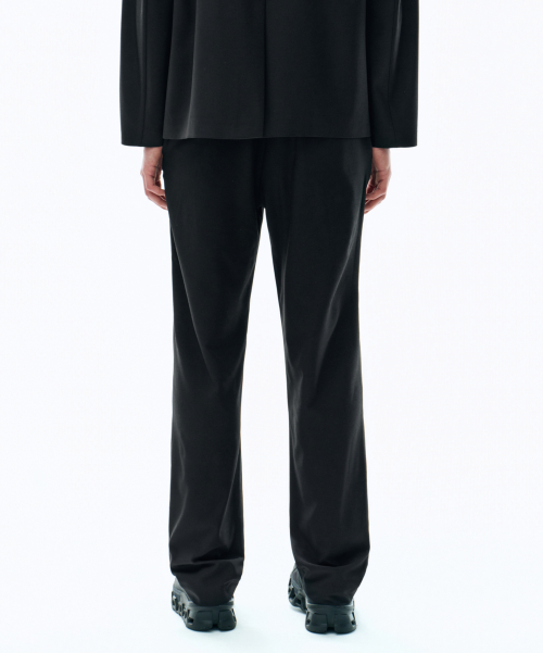 HYBRID STRAIGHT PANTS [BLACK]