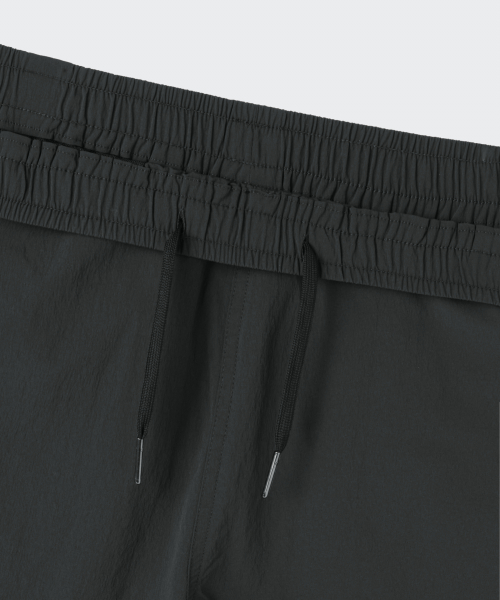 [COOLTANDARD] NYLON STRETCH BANDING SHORTS [GUNMETAL]