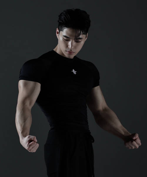 Компрессионная функциональная футболка Techfit, короткий рукав, Black