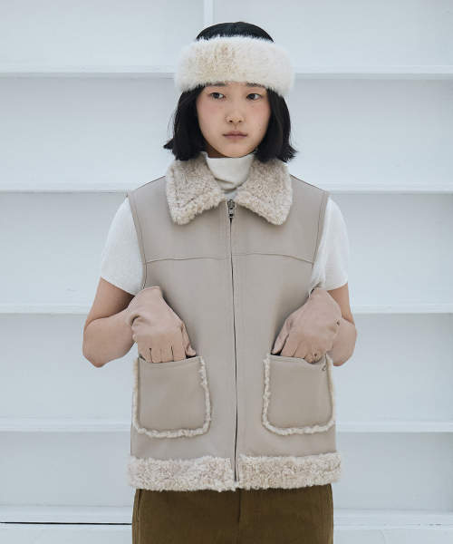 REVERSIBLE MUSTANG VEST (BEIGE)