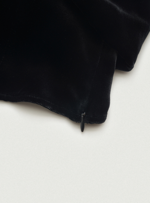 Ribbon Off-Shoulder бархат Top