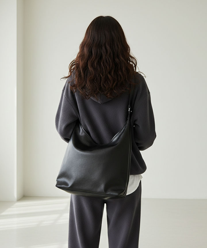 Сумка через плечо кожаная Loose Fit, Black