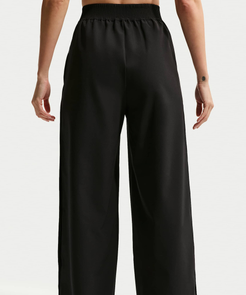 Брюки NIKE 24.7 Perfect Stretch Dry Fit W - Black/Dark Smoke Grey / II5324-010
