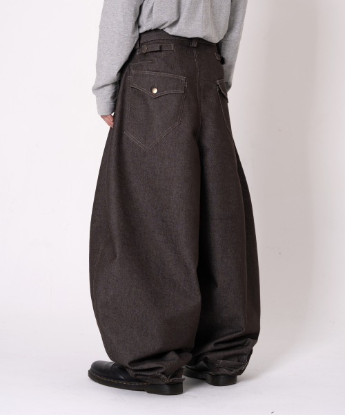 Bulker baggy pants (brown)