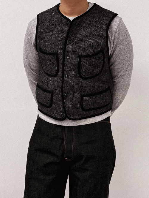 lot. 324 Brown Vest