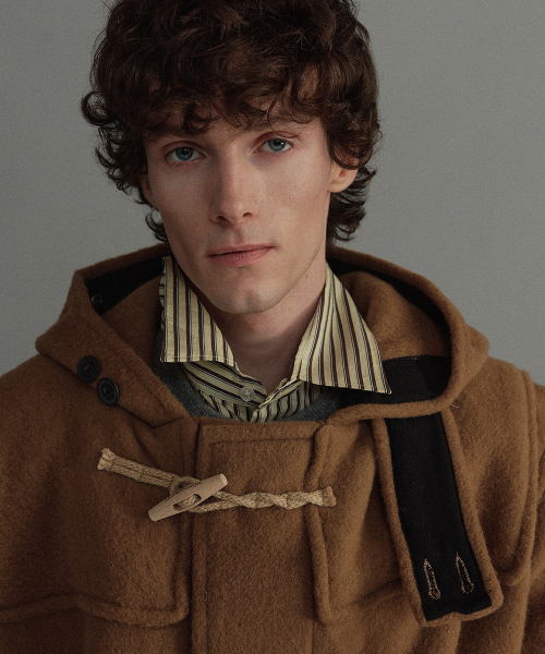 SHORT ORIGINAL DUFFLE COAT WITH WOODEN - CAMEL