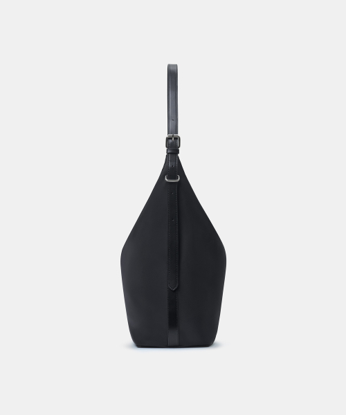 WOMENS NYLON SLOUCHY SHOULDER BAG [BLACK]