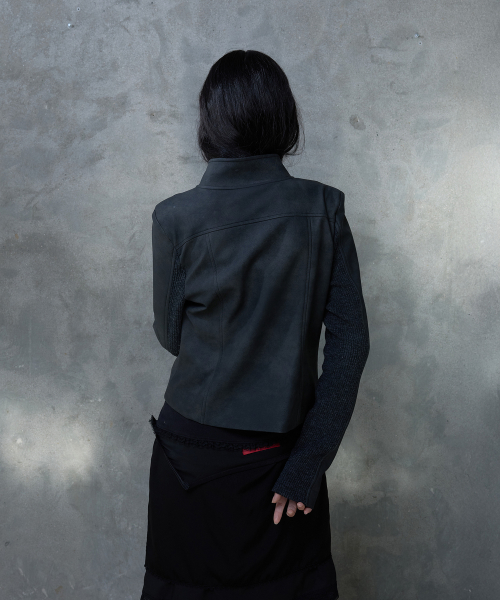RIBBED SLEEVE LEATHER JACKET