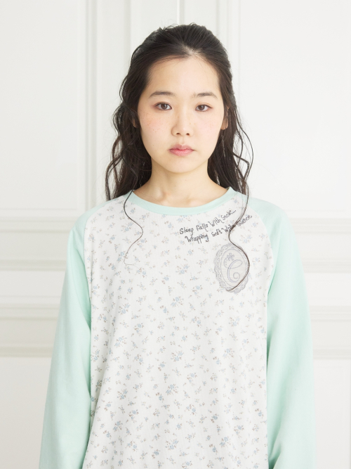 Sleep Well T-shirt Mint & Blue Flower