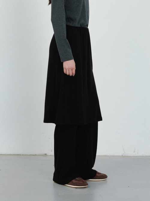 Scant Jersey Pants