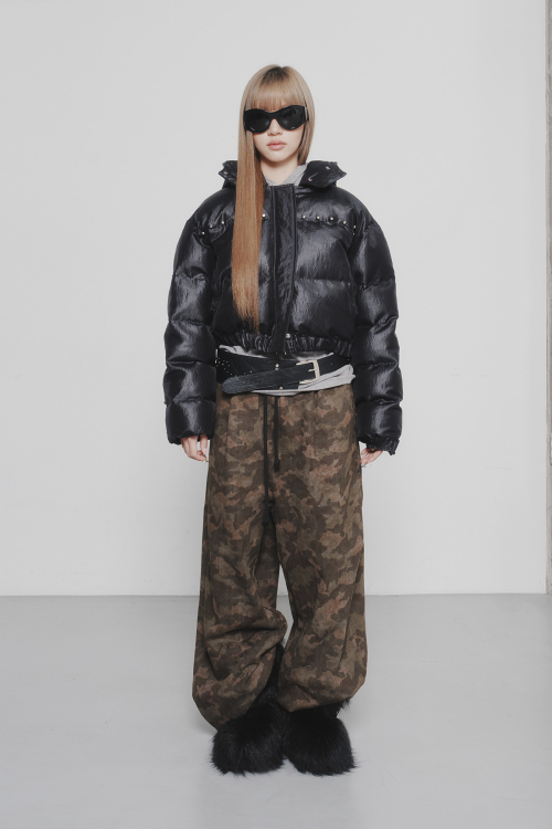 STUD WELLON HOOD утепленный JUMPER IN BLACK