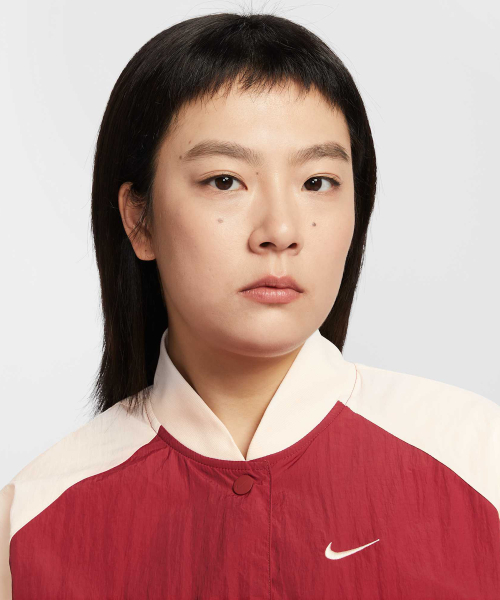 Sportswear Oversized Varsity куртка W — Team Crimson:Chalk / IF0333-613