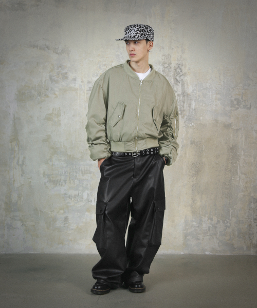 Кроп-бомбер Not Normal Olive Green