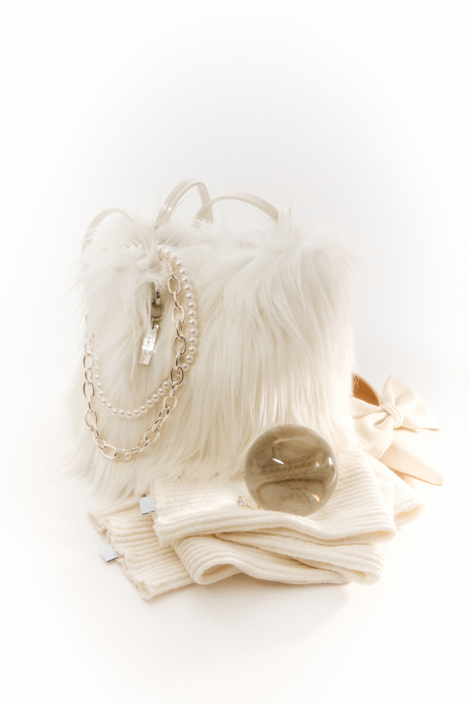 LOUISE FAKE FUR SHOULDER BAG - 3 COLORS