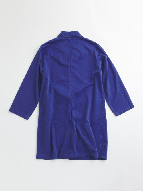 BLUE LAB COAT