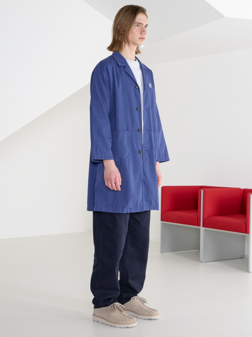 BLUE LAB COAT