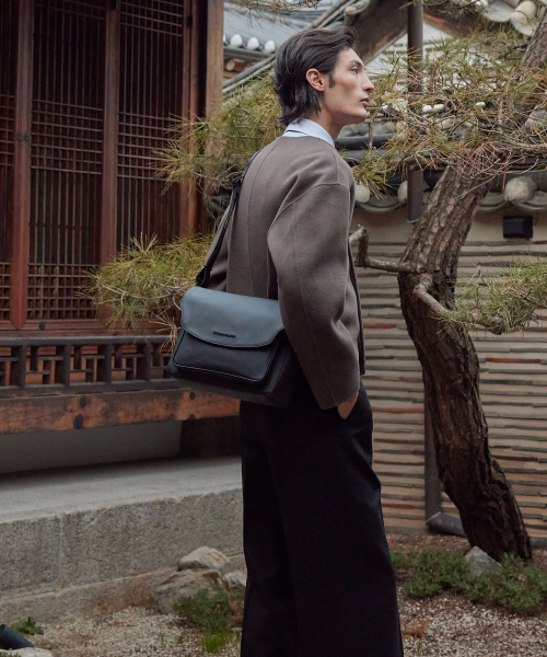NO.53 RIALTO MESSENGER BAG
