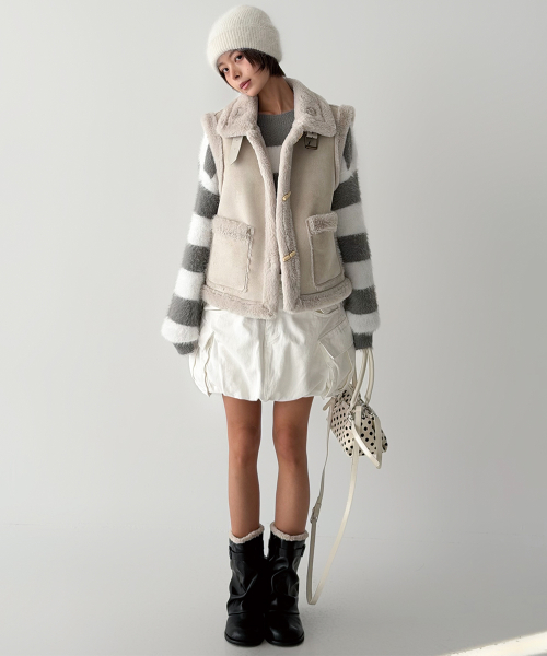 Мини-сумка багет в горошек White