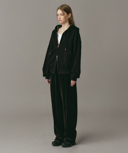 Velvet Straight Pants Black