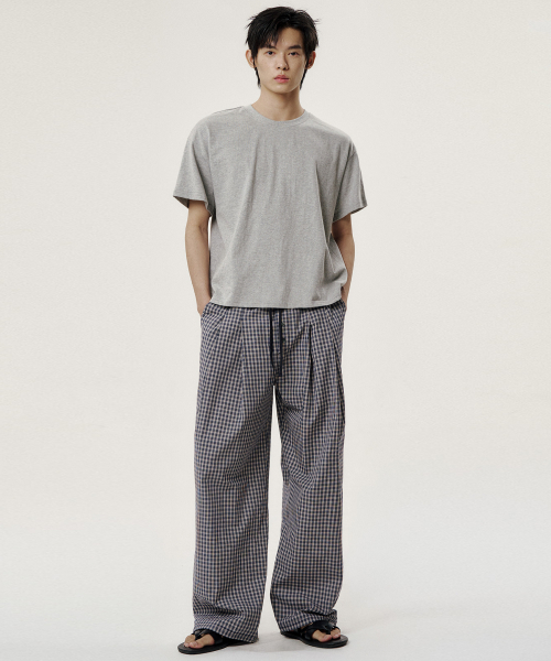 SHOULDER ROW-CUT УКОРОЧЕННЫЙ HALF T-РУБАШКА - СЕРЫЙ