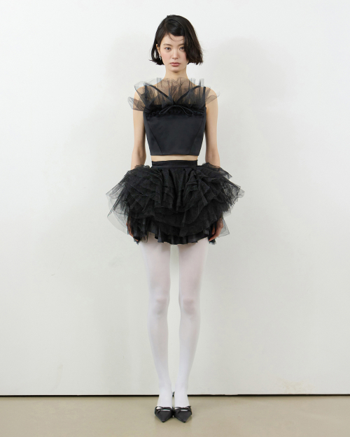 Топ Haze, Black