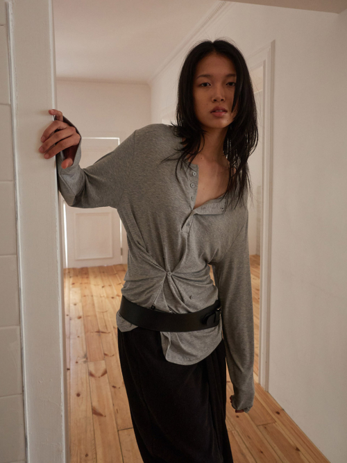На пуговицах Henley Neck Топ _ Серый