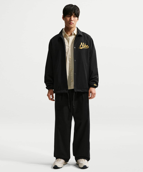 Sportswear Club Coach куртка M — Black:Saffron Quartz / II4378-010