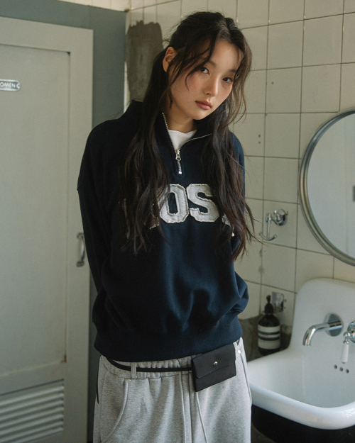 ROSE APLIQUE QUARTER ZIP SWEATSHIRT(NAVY)