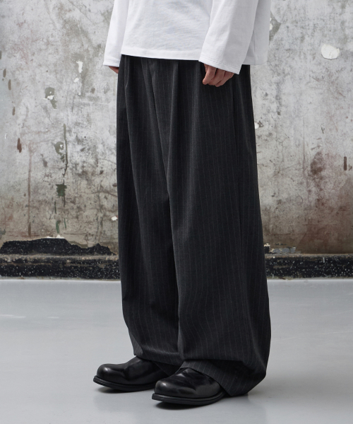 Широкие слаксы с резинкой на поясе (Charcoal Stripe)