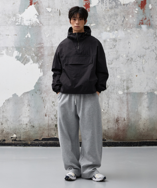 Свободные спортивные штаны с защипами (Gray)