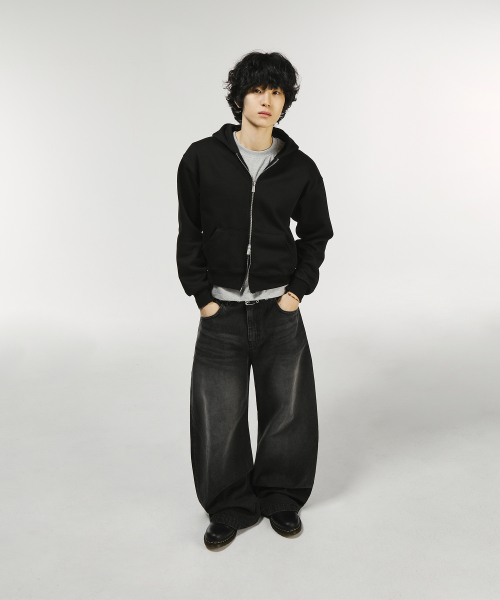 Вышитые джинсы Curved Washed (Black)