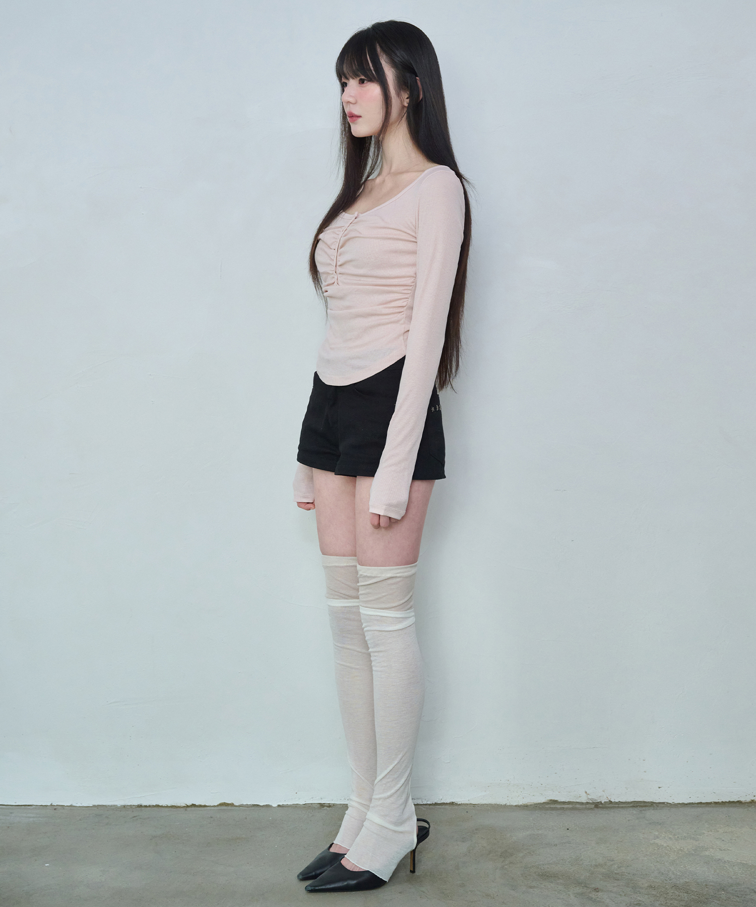 FAYE SOFT SHIRRING TOP [BABY PINK]