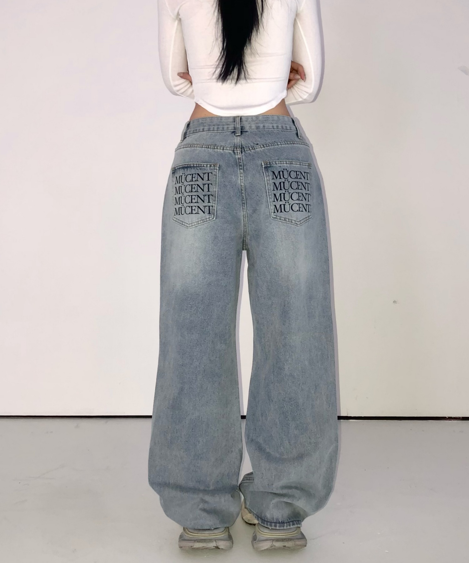 NOVA BACK LETTERING WIDE DENIM PANTS