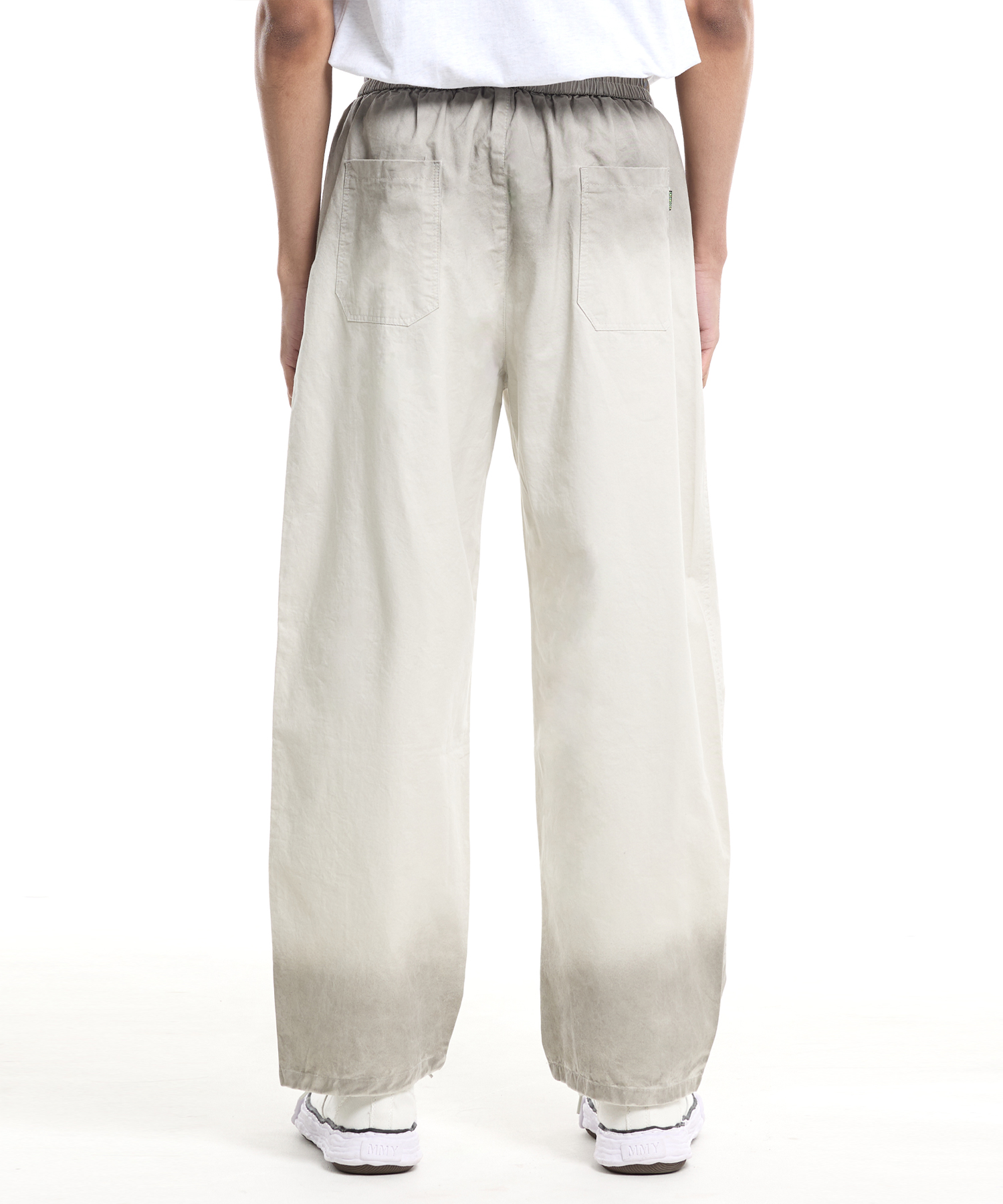 Pigment incision rivet cotton banding pants ivory