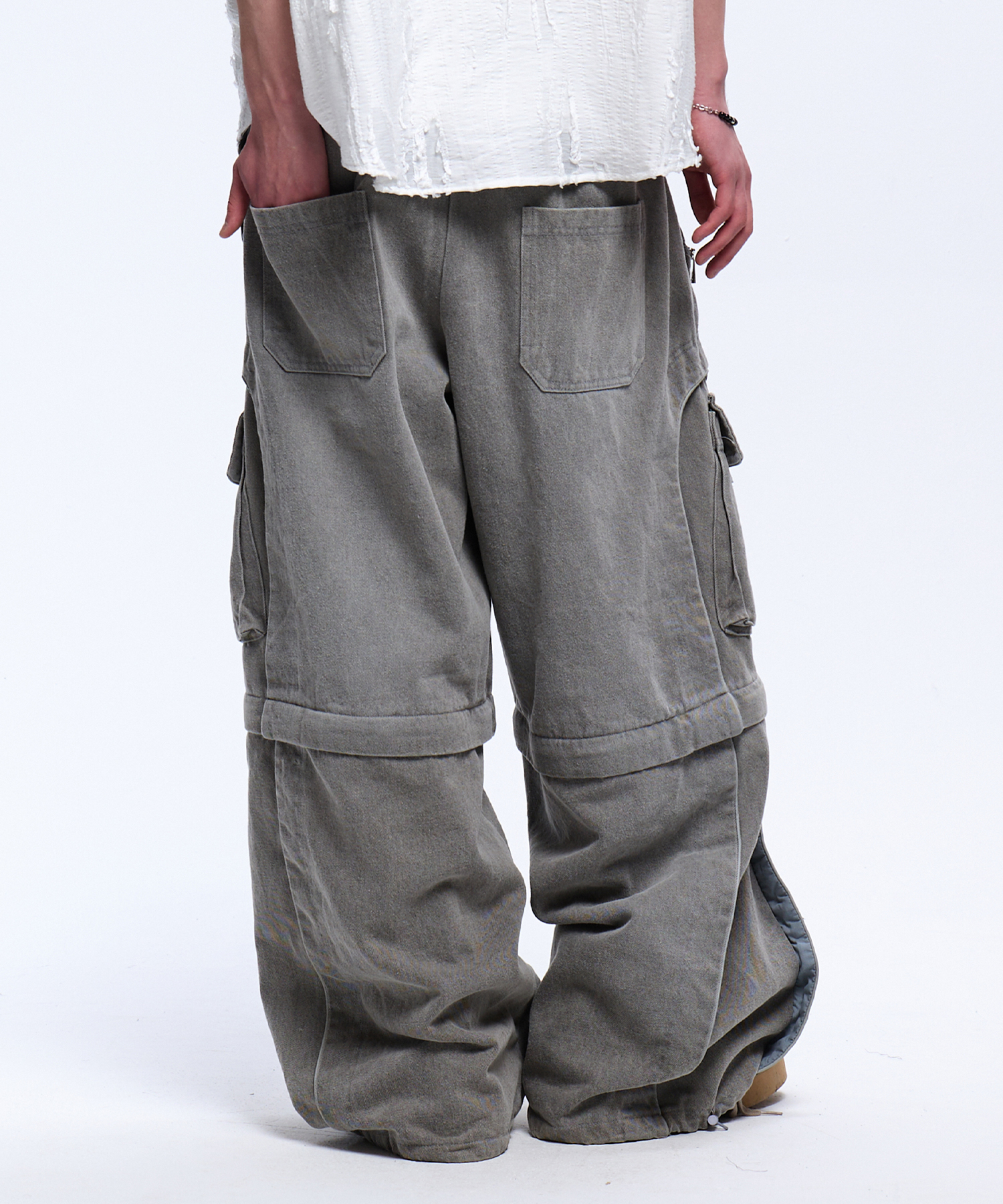 CONVERTIBLE DESTROYED CARGO DENIM PANTS - GRAY