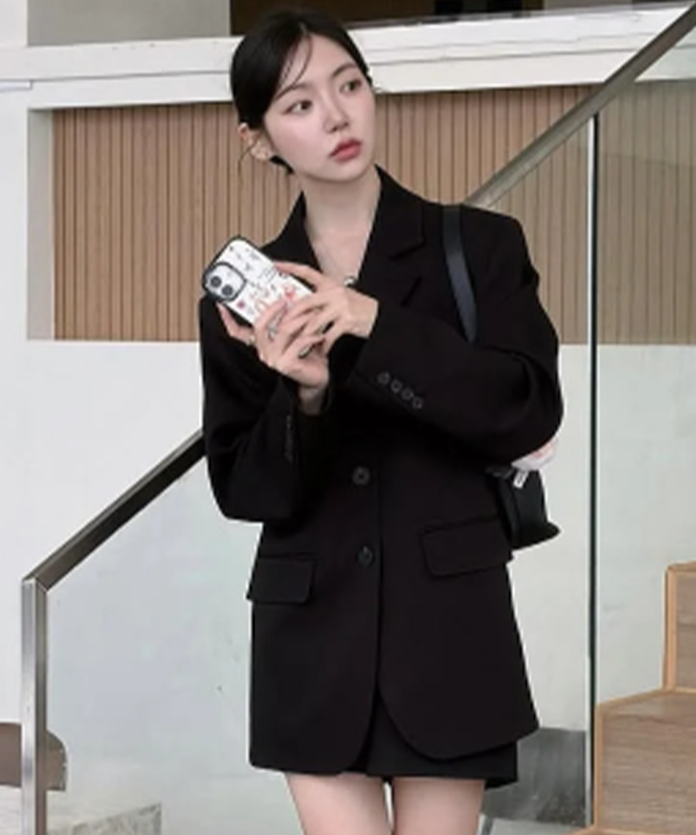 woman new attitude classic tailored jacket [black]