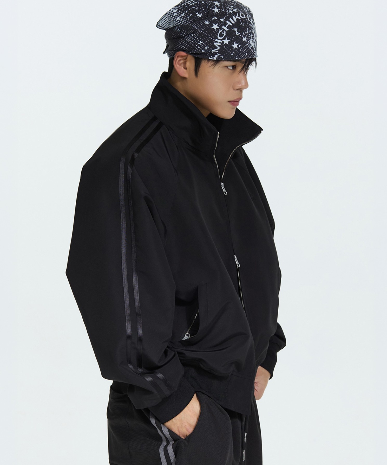 BULKY CROP TRACK BLOUSON BLACK