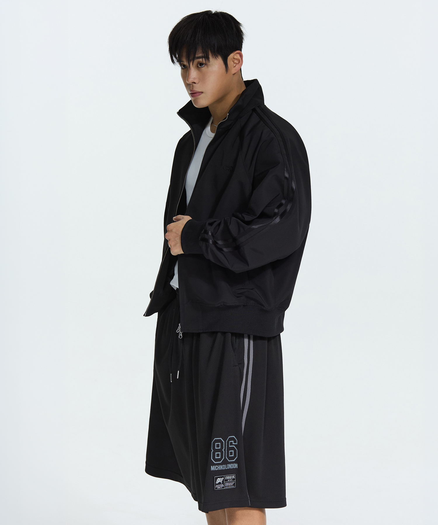 BULKY CROP TRACK BLOUSON BLACK