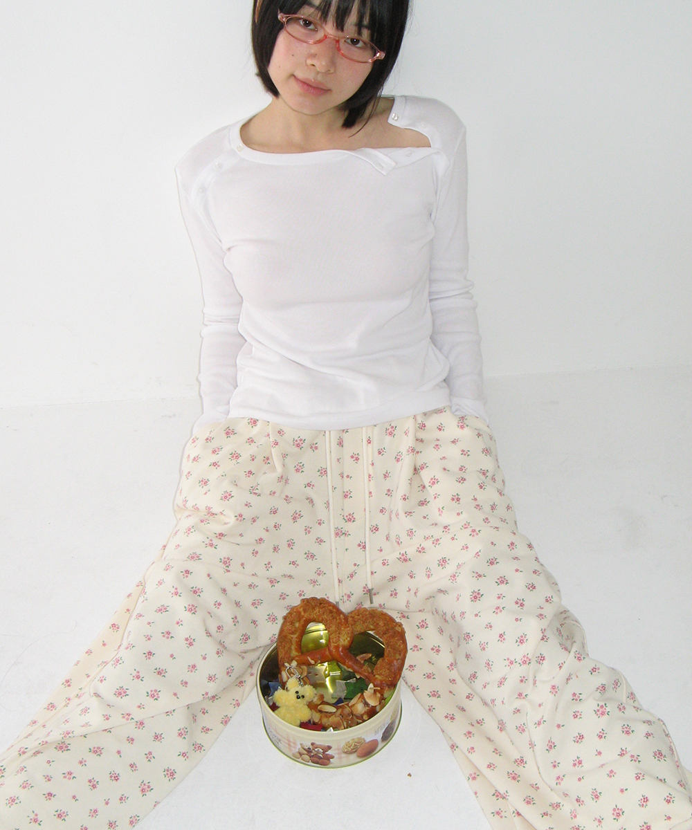FLORAL WIDE SWEAT брюки CREAM