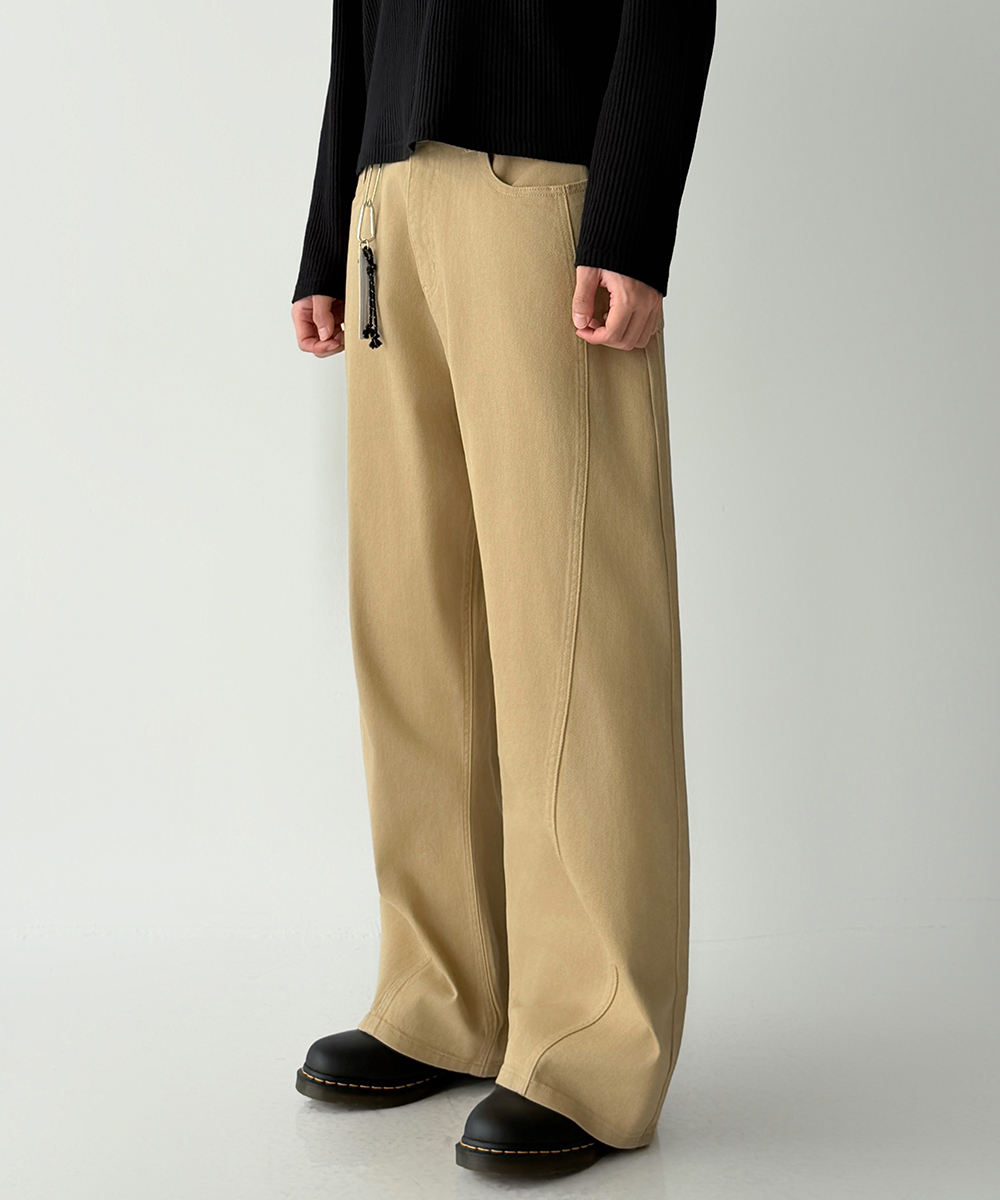 Curved seam wide cotton pants. [Beige]