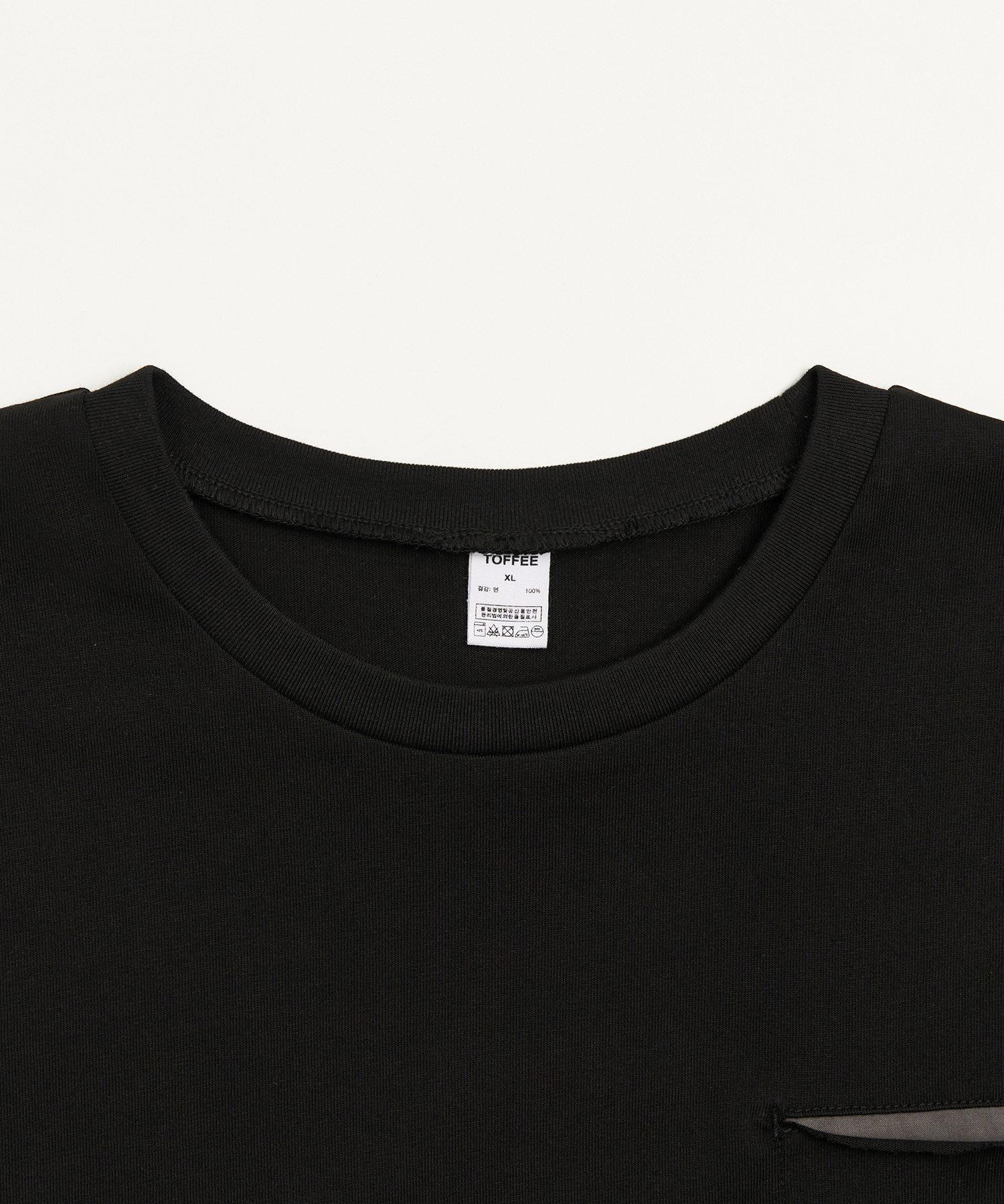 LAYERED POCKET CROP TEE (BLACK)